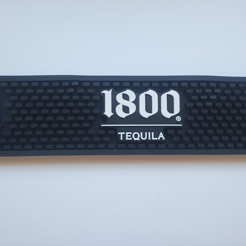 Black Bar Mat